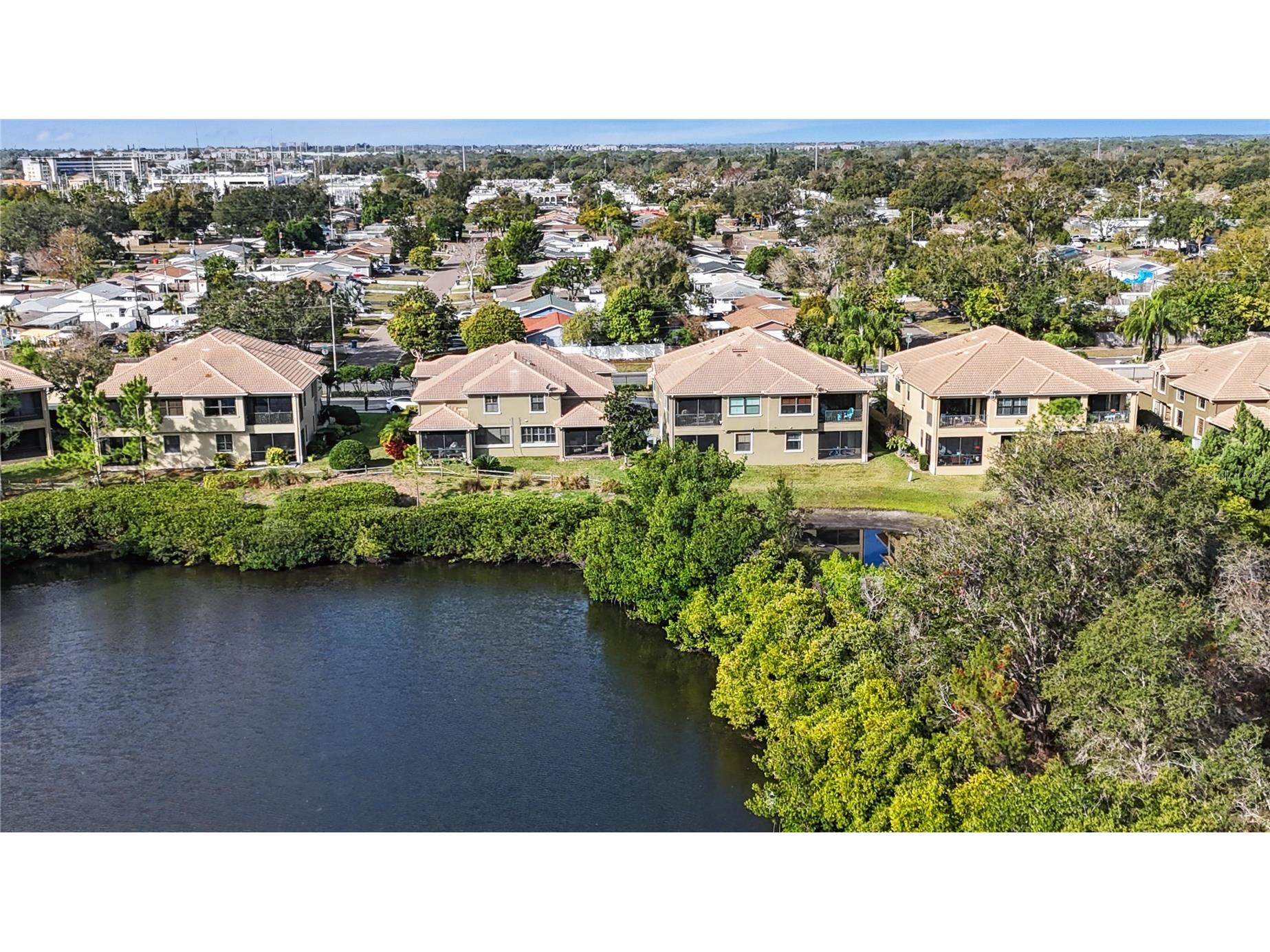 7669 Caponata Boulevard Seminole FL 33777 TB8465807 image4