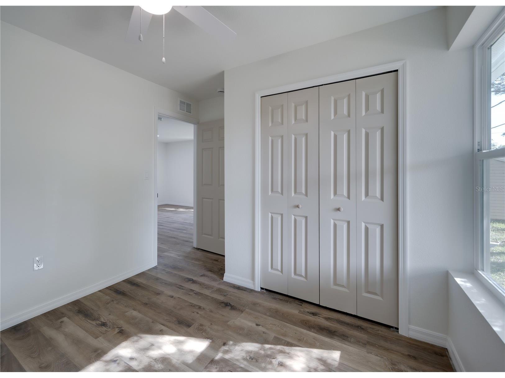 767 1/2 19th Avenue S Saint Petersburg FL 33705 TB8497046 image13