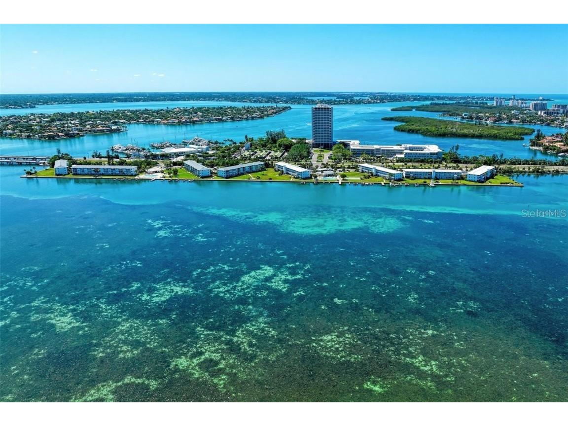 767 John Ringling Boulevard #25 Sarasota FL 34236 - SARASOTA BAY A4655140 image3