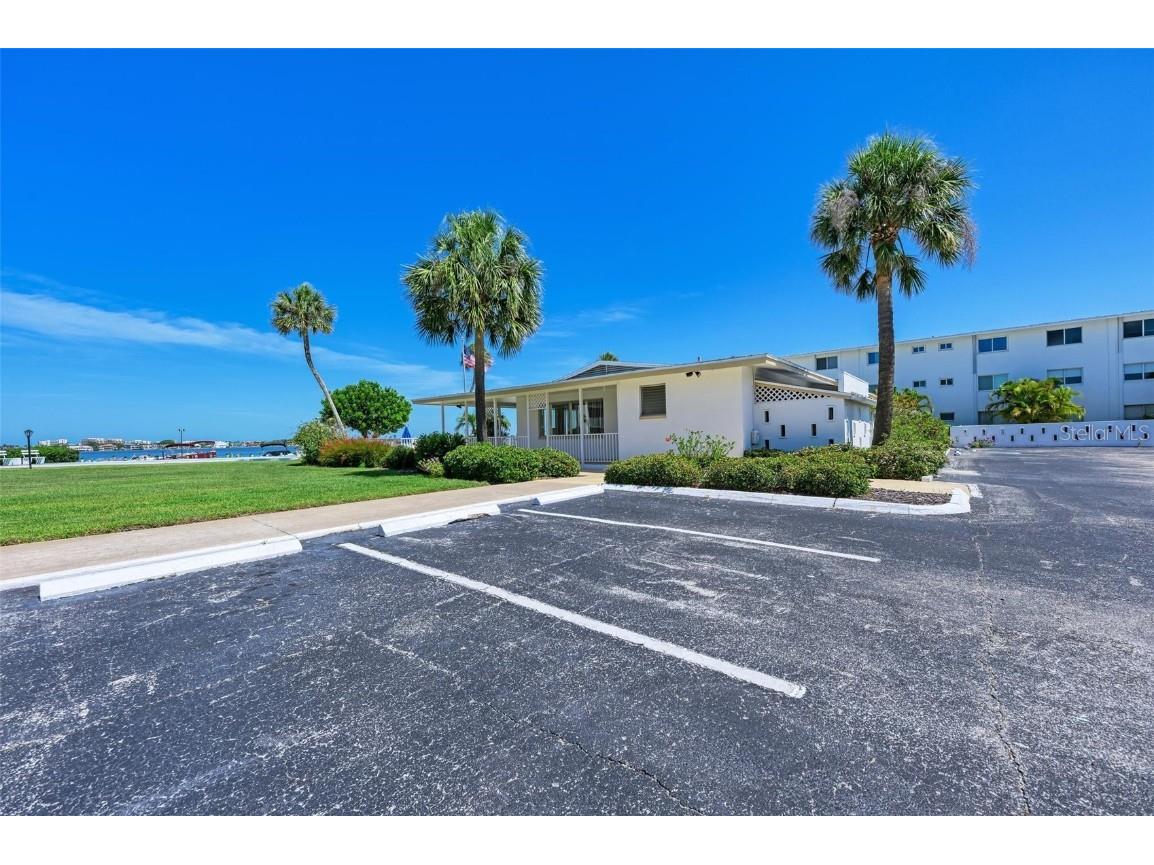767 John Ringling Boulevard #25 Sarasota FL 34236 - SARASOTA BAY A4655140 image53