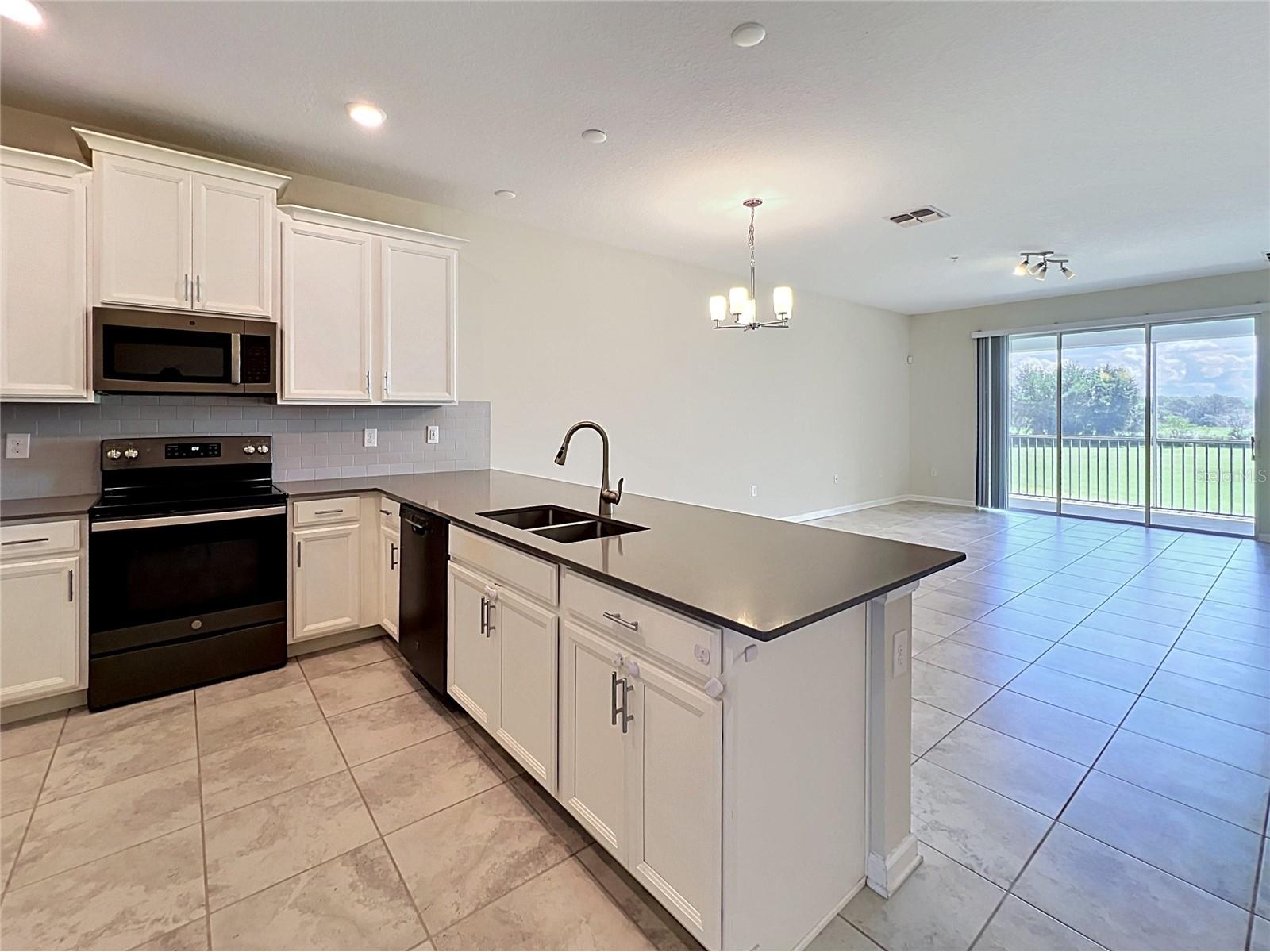 767 Ocean Course Avenue #704 Davenport FL 33896 S5149931 image4