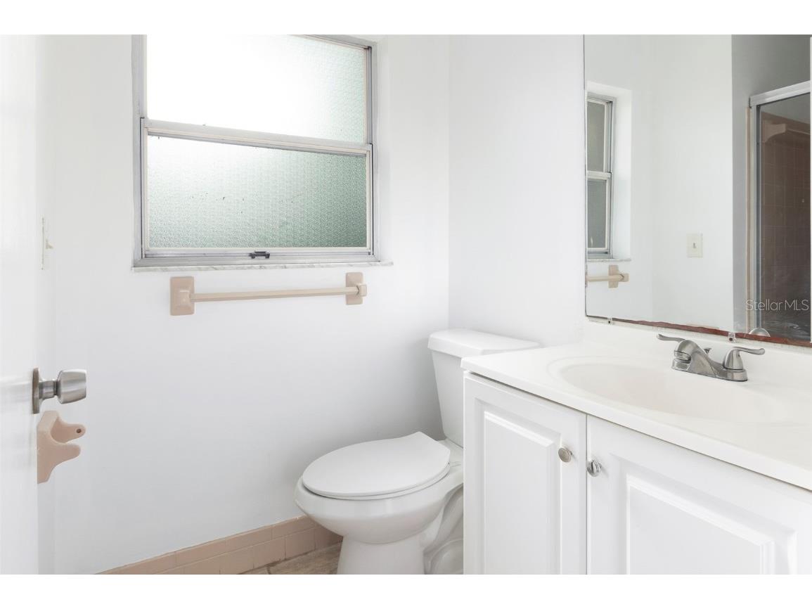 7670 8th Street N Saint Petersburg FL 33702 TB8438033 image15