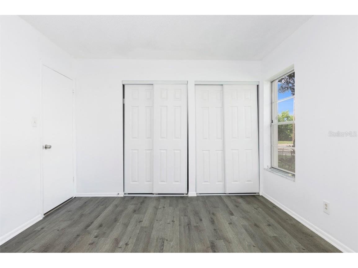 7670 8th Street N Saint Petersburg FL 33702 TB8438033 image18