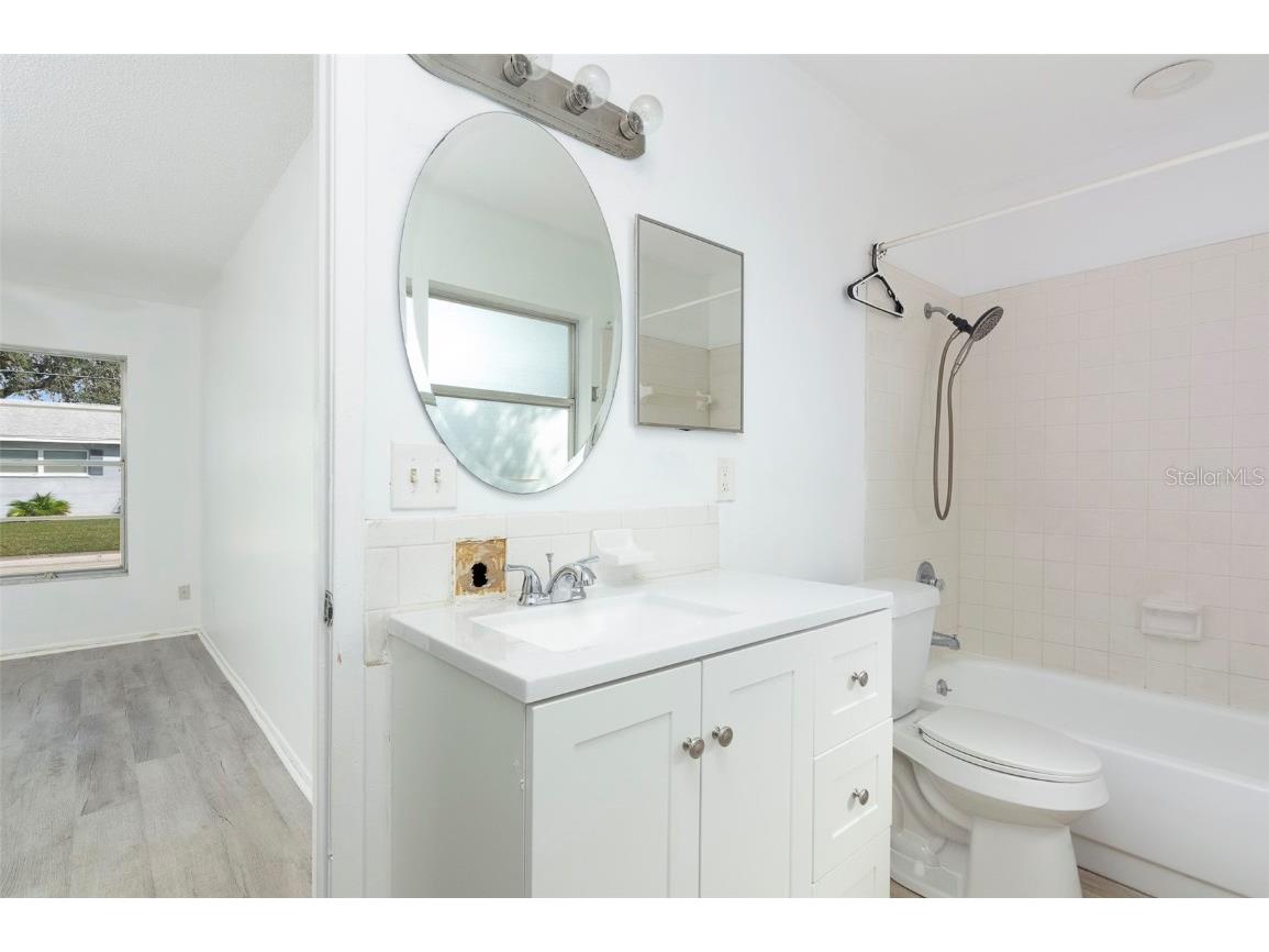 7670 8th Street N Saint Petersburg FL 33702 TB8438033 image22