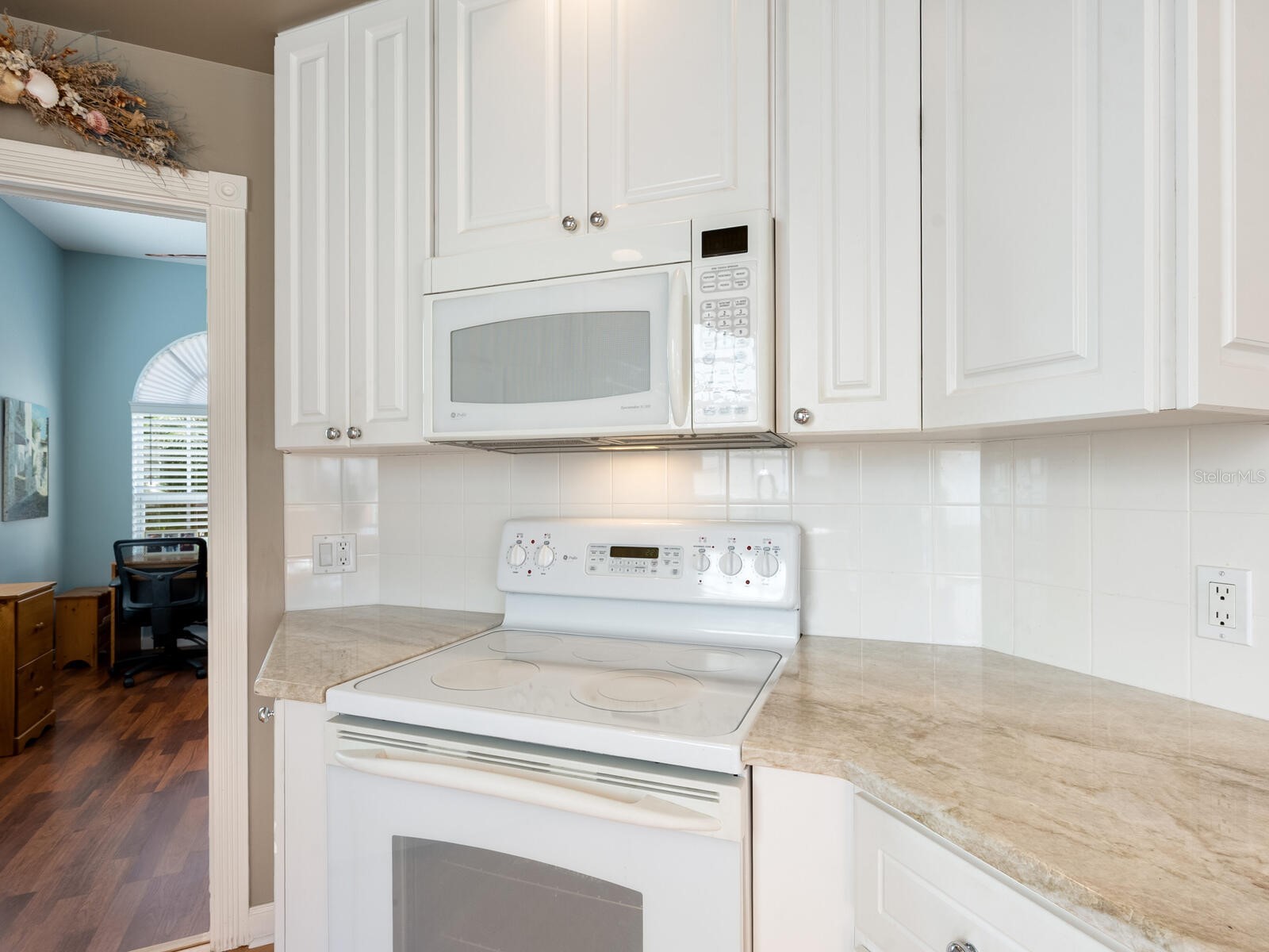 7675 Uliva Way Sarasota FL 34238 A4676670 image12