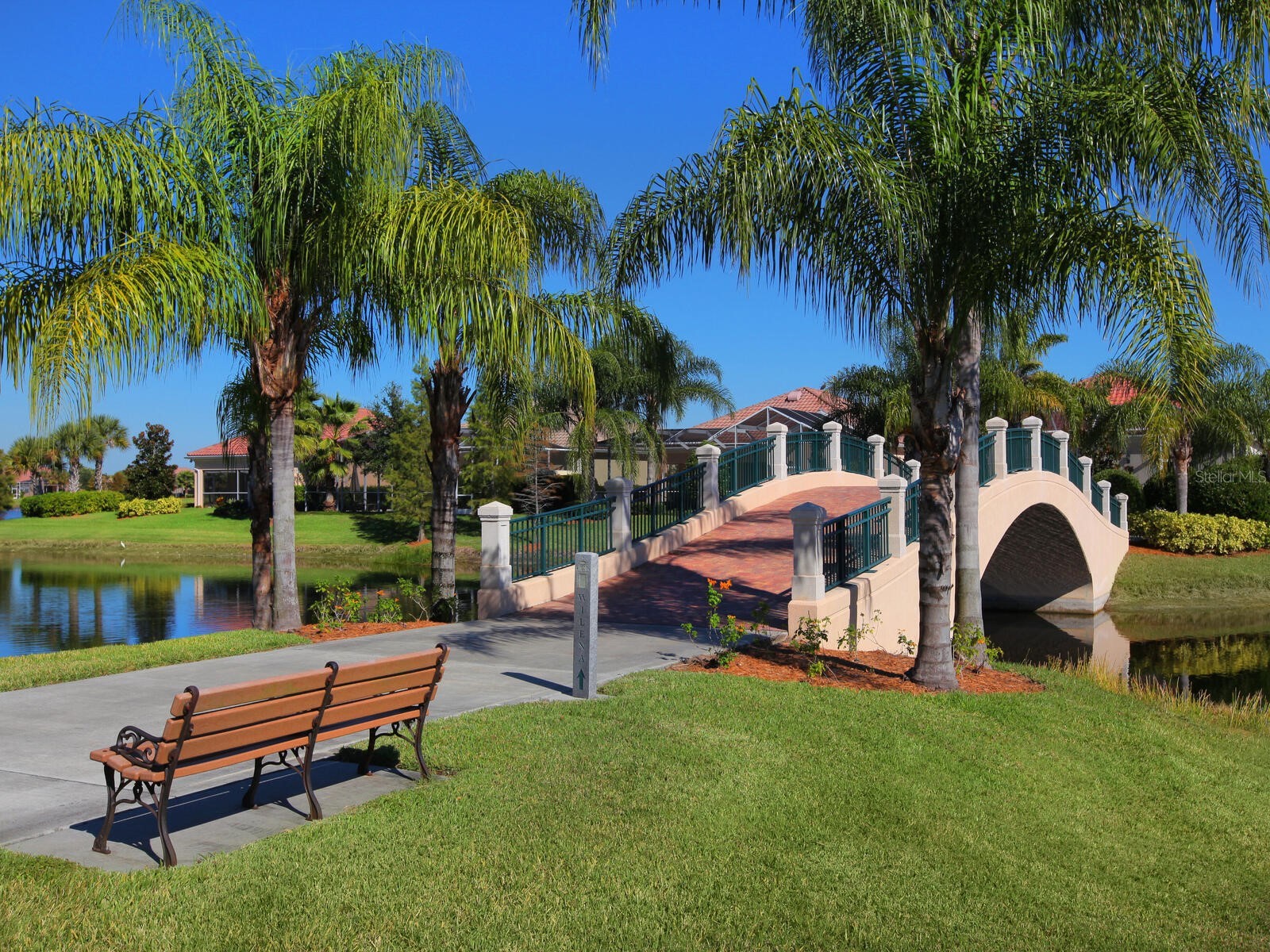 7675 Uliva Way Sarasota FL 34238 A4676670 image34