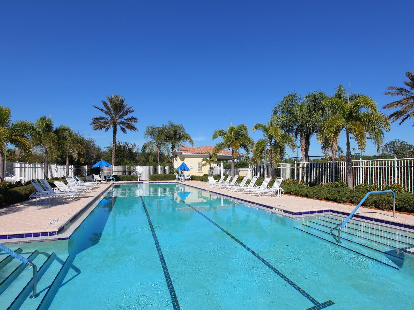 7675 Uliva Way Sarasota FL 34238 A4676670 image38