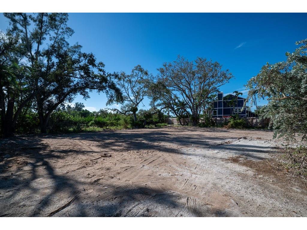 7676 Midnight Pass Road Sarasota FL 34242 - HERON LAGOON A4669790 image17