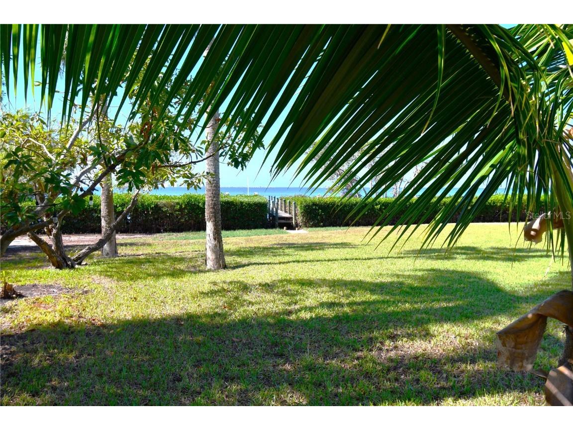 7676 Westmoreland Drive Sarasota FL 34243 A4646230 image8