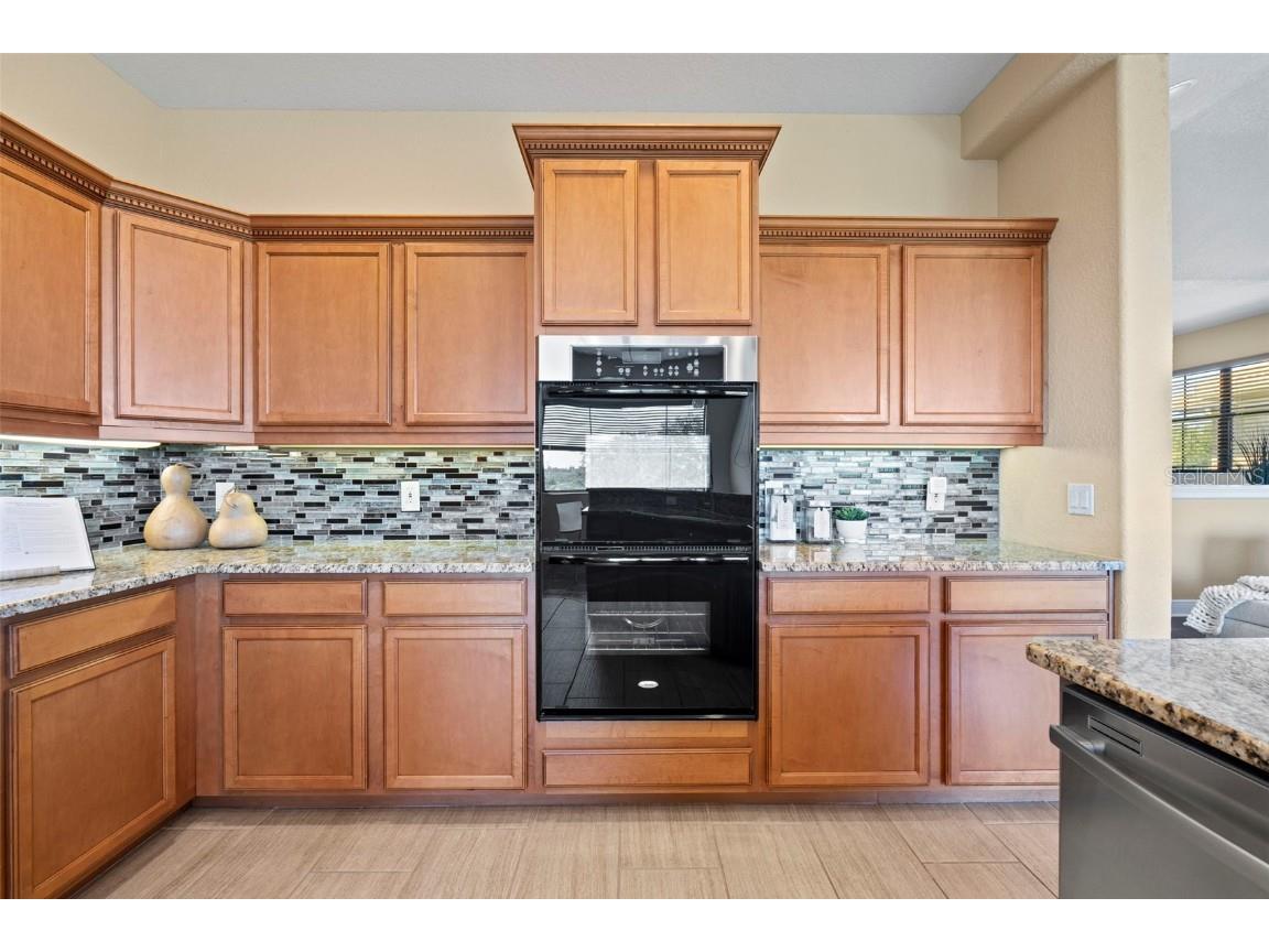 7677 Caponata Boulevard Seminole FL 33777 TB8426394 image8