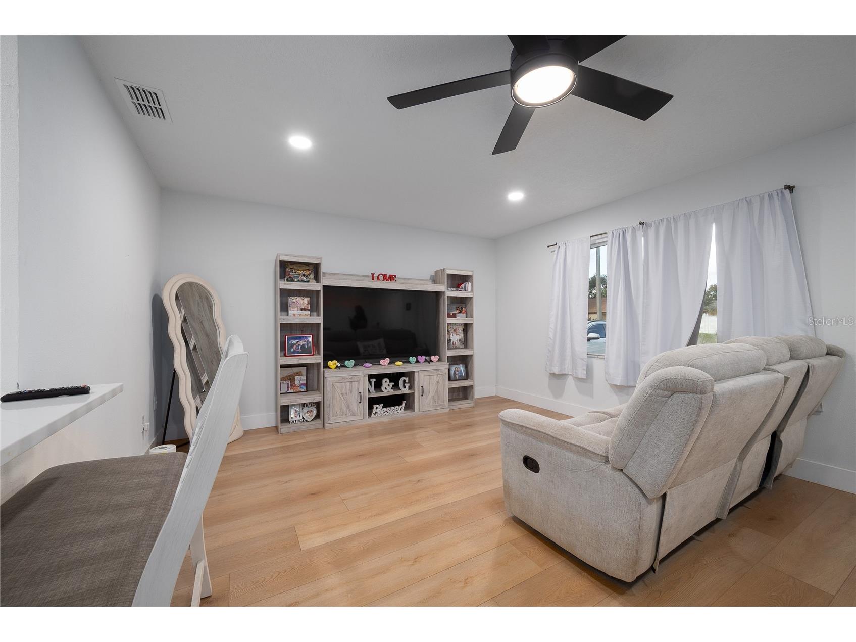 768 California Woods Circle Orlando FL 32824 O6371141 image4