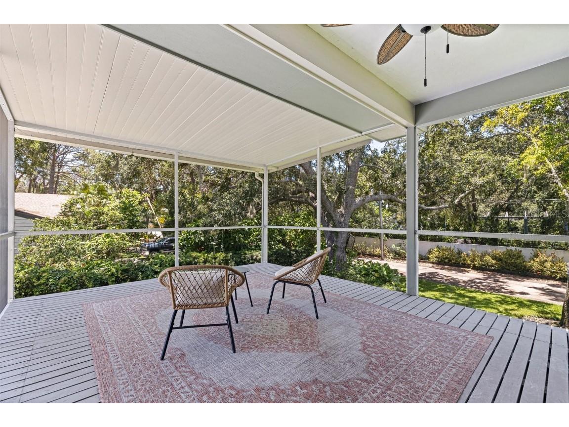 768 Pinellas Point Drive S Saint Petersburg FL 33705 TB8387168 image24