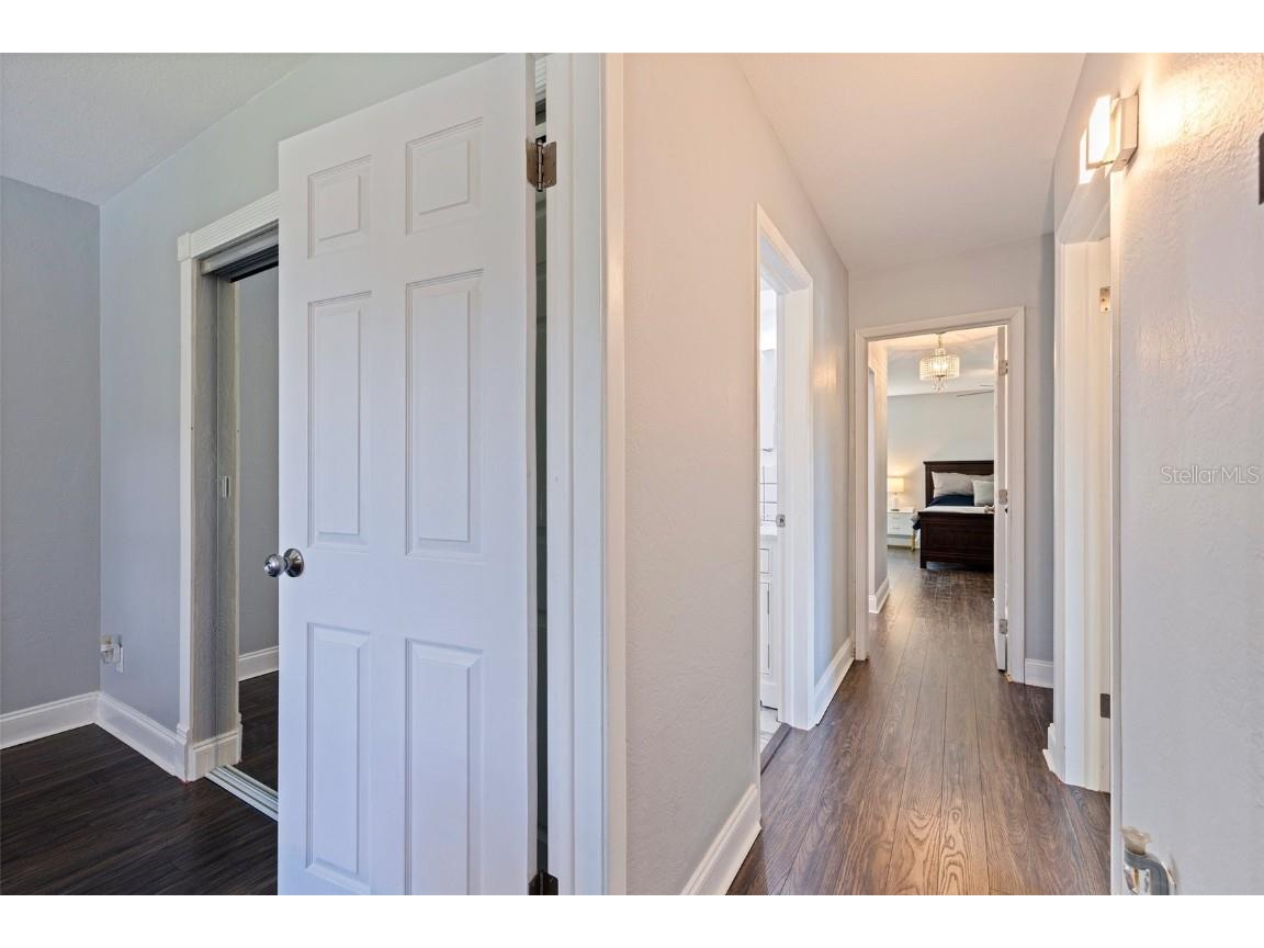 768 Pinellas Point Drive S Saint Petersburg FL 33705 TB8387168 image29