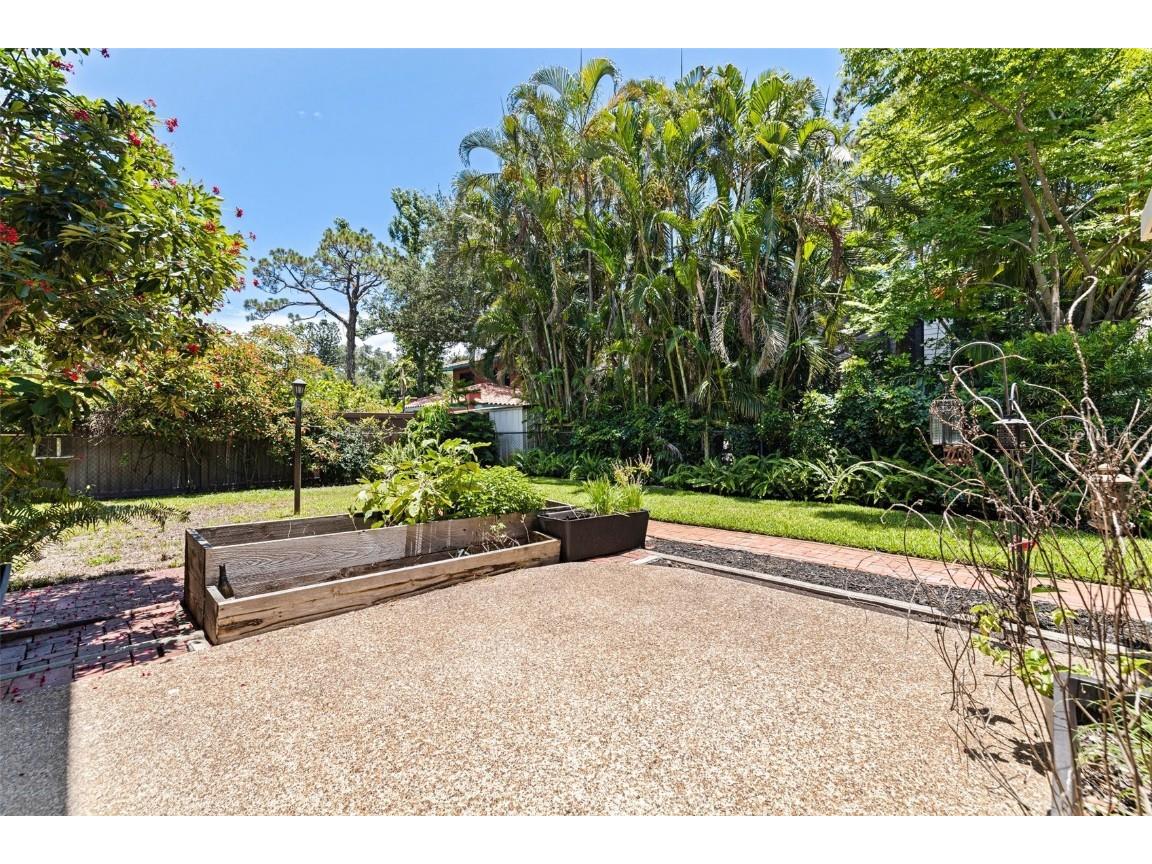 768 Pinellas Point Drive S Saint Petersburg FL 33705 TB8387168 image37