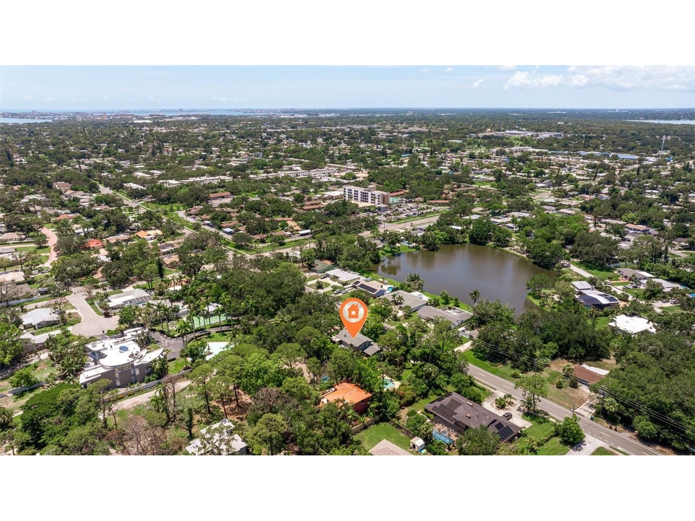 768 Pinellas Point Drive S Saint Petersburg FL 33705 TB8387168 image52