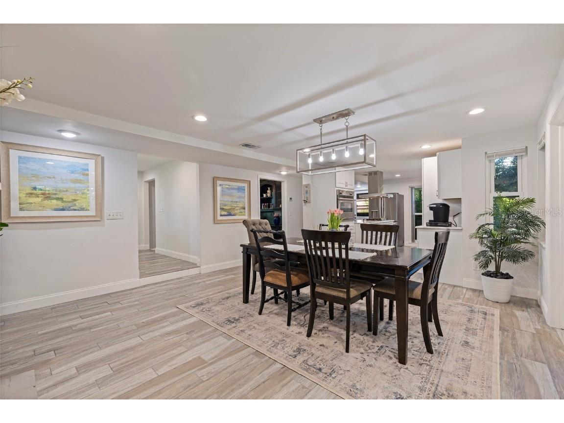 768 Pinellas Point Drive S Saint Petersburg FL 33705 TB8387168 image6