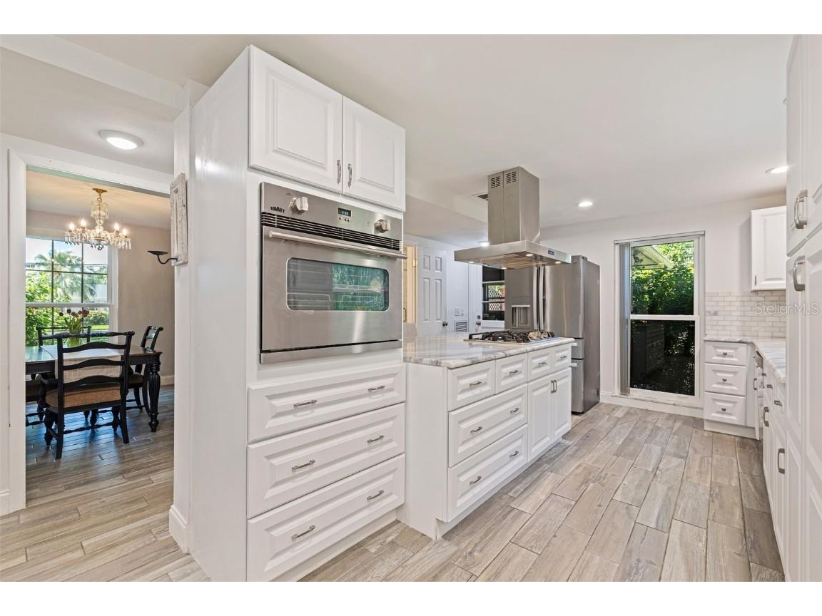 768 Pinellas Point Drive S Saint Petersburg FL 33705 TB8387168 image7