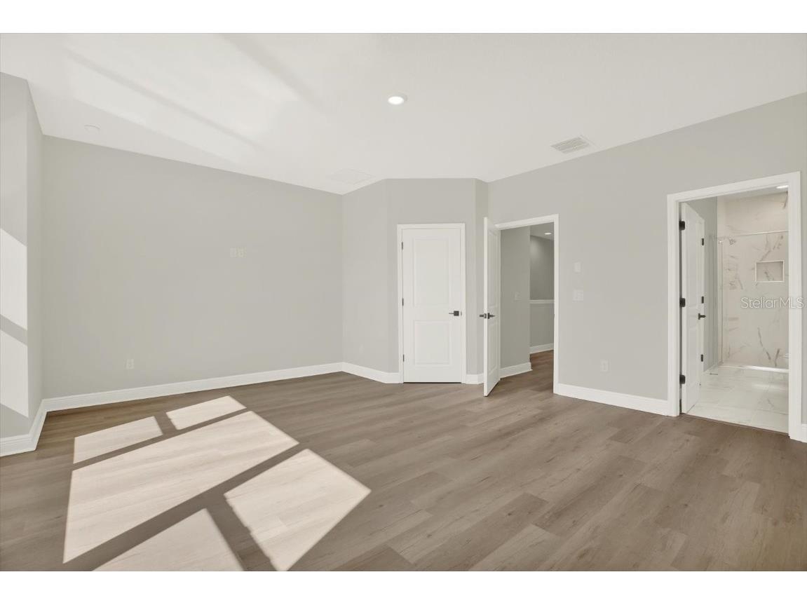 7680 93rd Street N Seminole FL 33777 TB8447678 image18