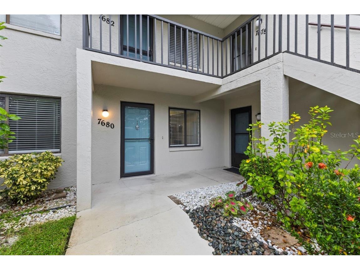 7680 Eagle Creek Drive #7680 Sarasota FL 34243 A4664212 image1
