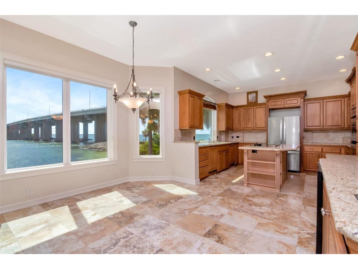 7680 Paradise Pointe Circle S Saint Petersburg FL 33711 - TAMPA BAY TB8449283 image15