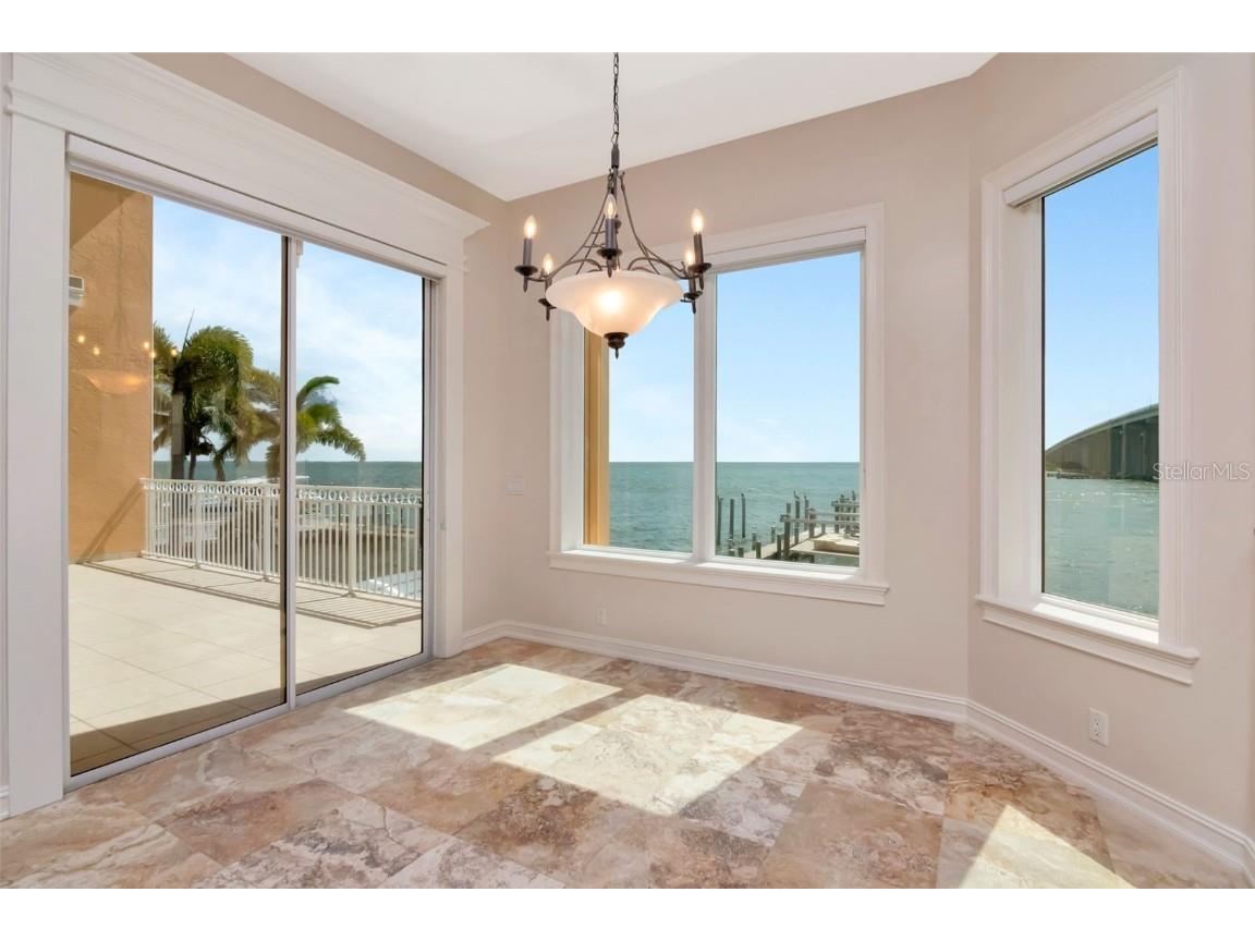 7680 Paradise Pointe Circle S Saint Petersburg FL 33711 - TAMPA BAY TB8449283 image16