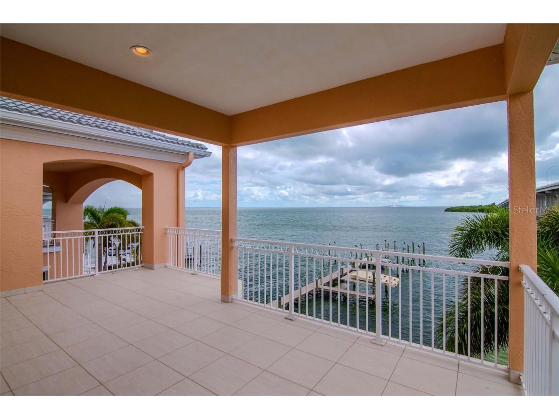 7680 Paradise Pointe Circle S Saint Petersburg FL 33711 - TAMPA BAY TB8449283 image23