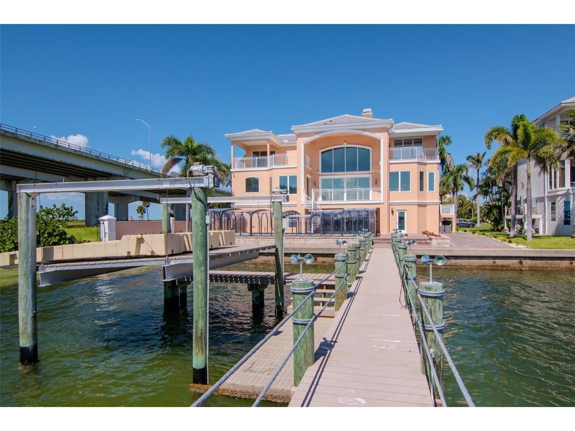 7680 Paradise Pointe Circle S Saint Petersburg FL 33711 - TAMPA BAY TB8449283 image26