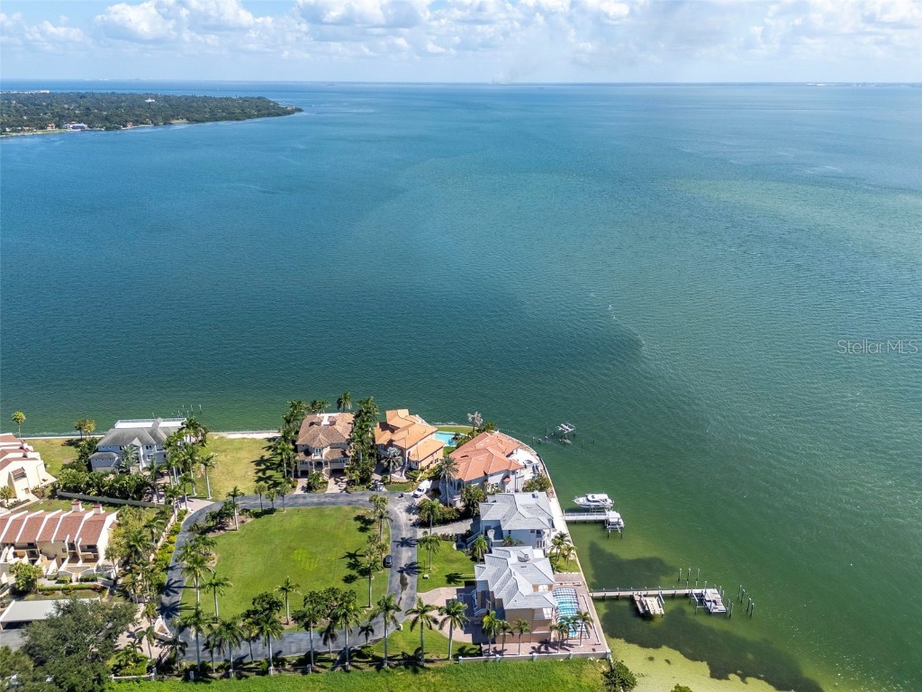 7680 Paradise Pointe Circle S Saint Petersburg FL 33711 - TAMPA BAY TB8449283 image33