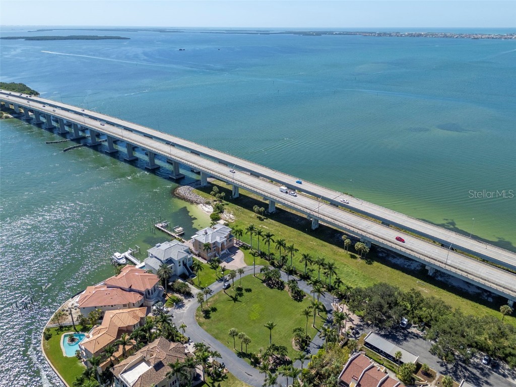 7680 Paradise Pointe Circle S Saint Petersburg FL 33711 - TAMPA BAY TB8449283 image39