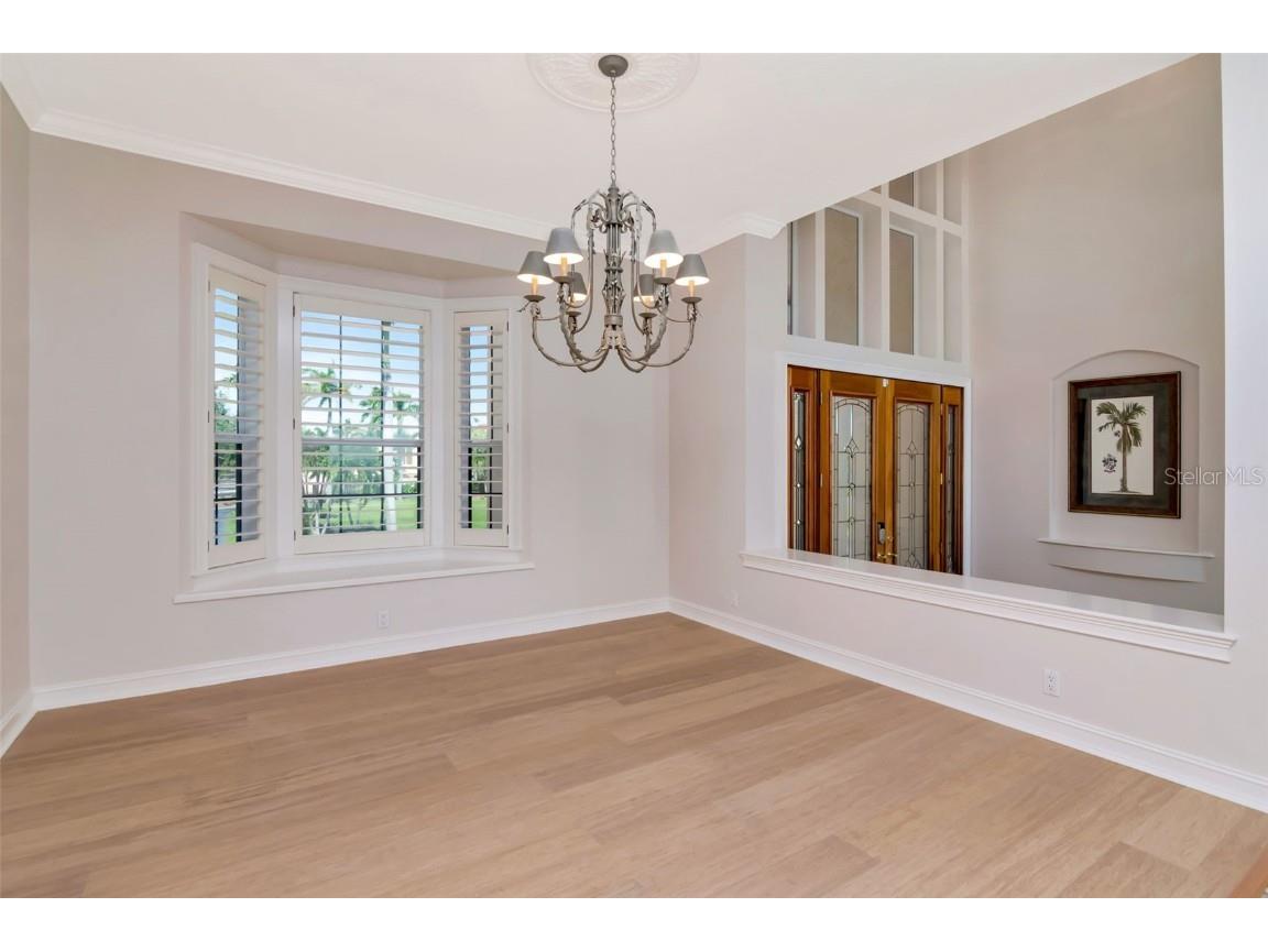 7680 Paradise Pointe Circle S Saint Petersburg FL 33711 - TAMPA BAY TB8449283 image8