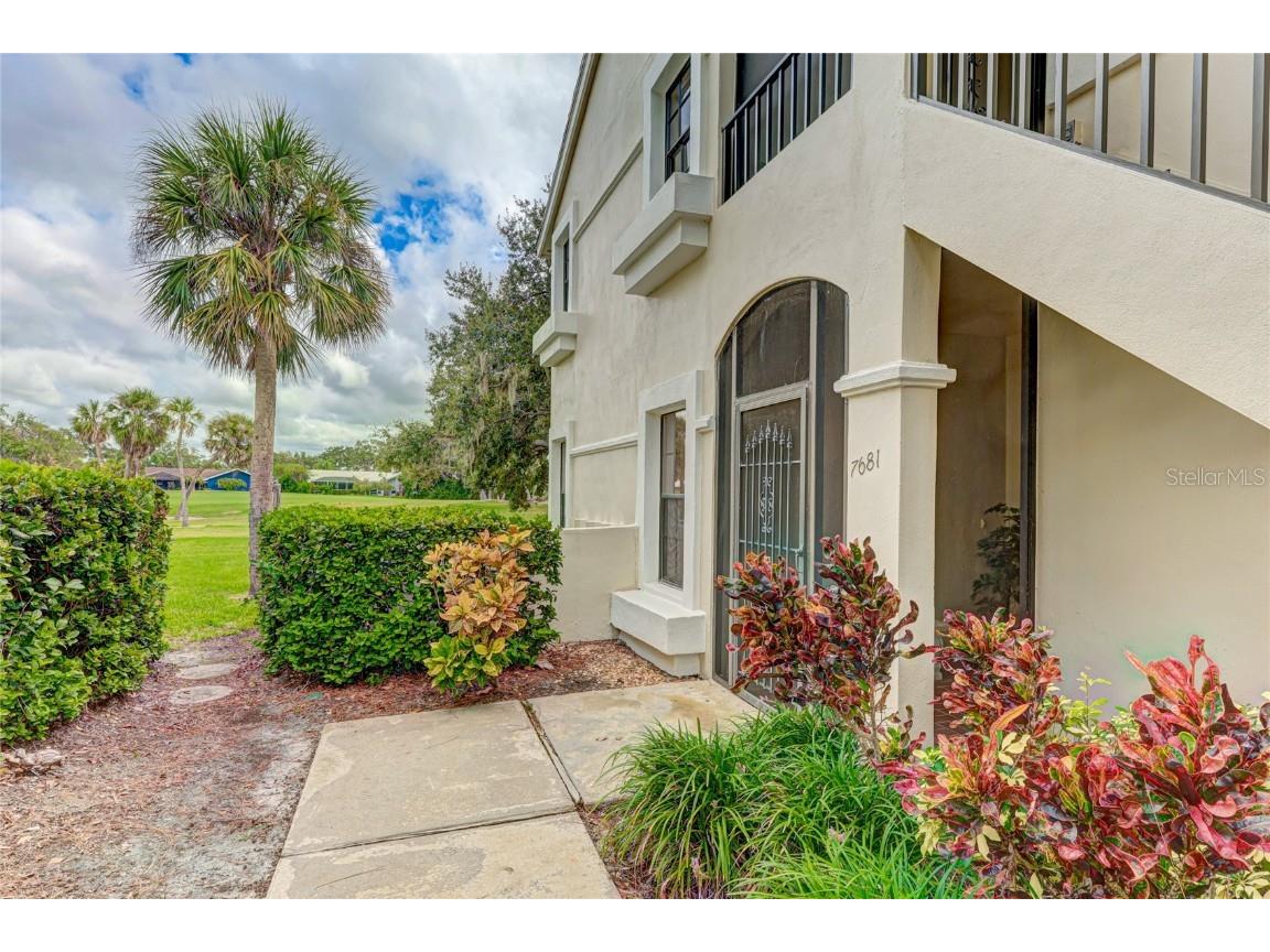 7681 Fairway Woods Drive #801 Sarasota FL 34238 A4584183 image1