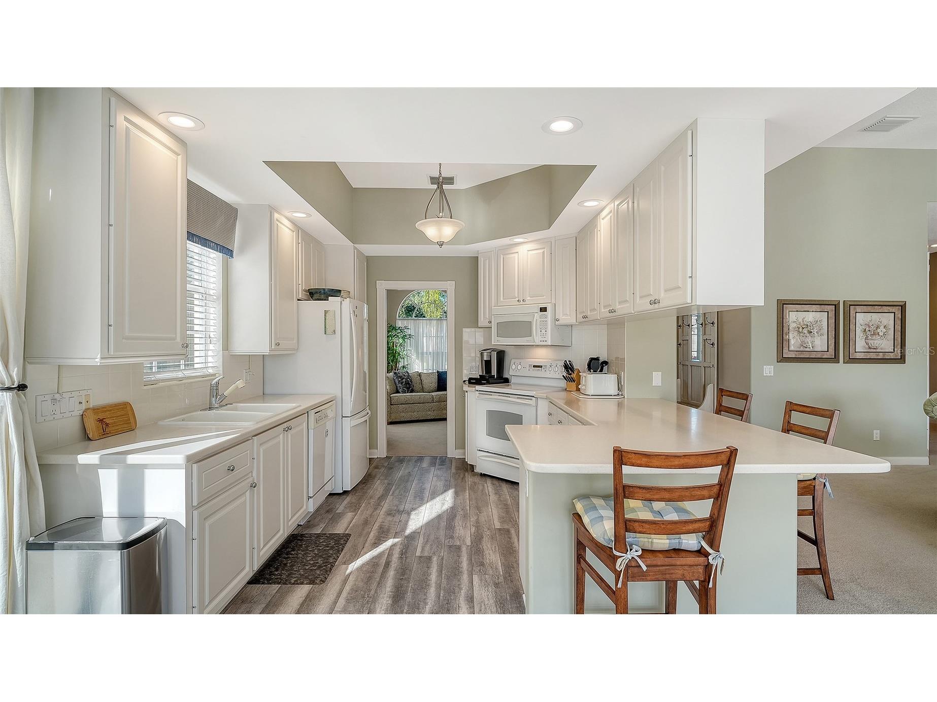 7681 Uliva Way Sarasota FL 34238 A4676986 image12