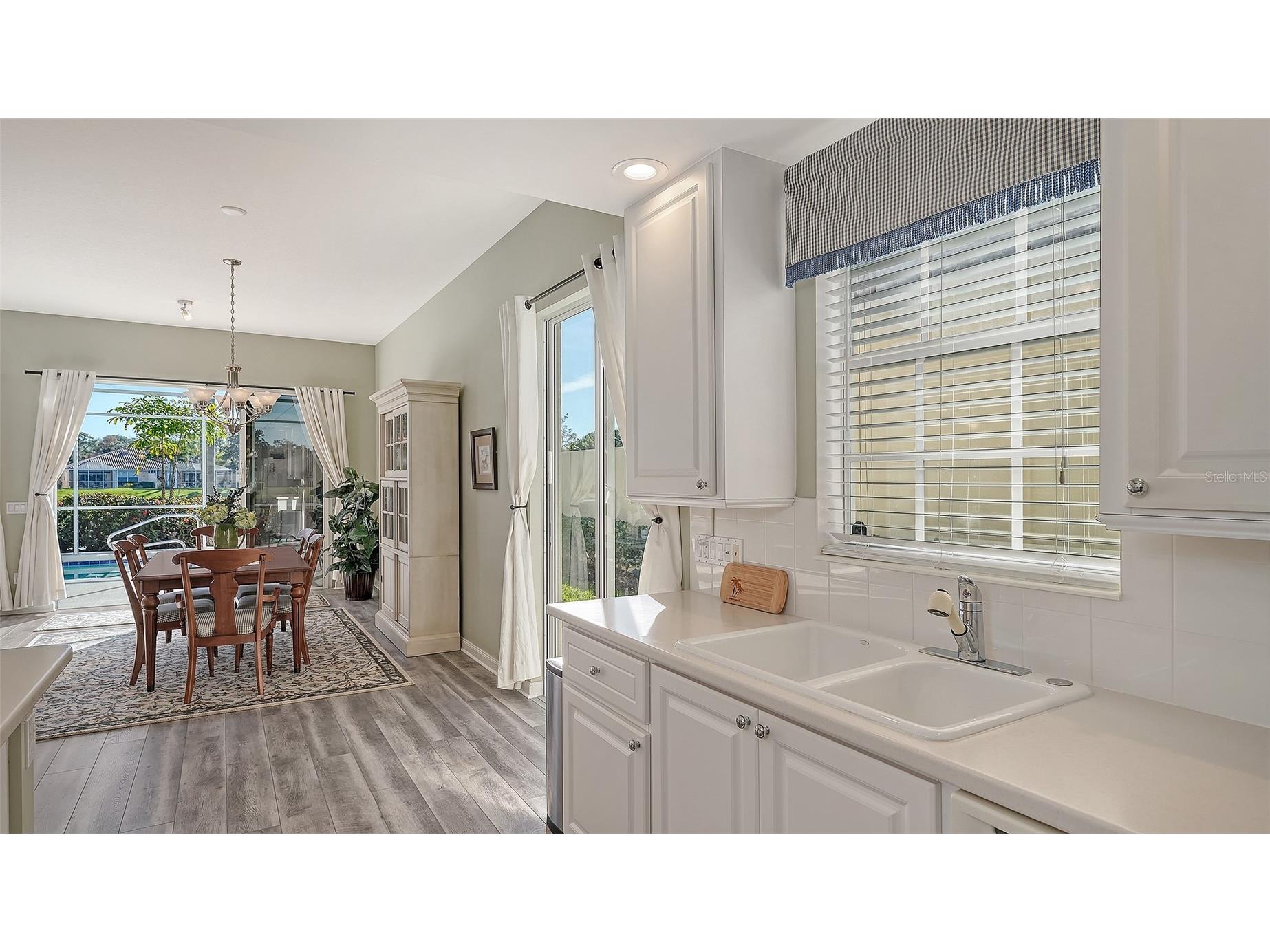 7681 Uliva Way Sarasota FL 34238 A4676986 image13