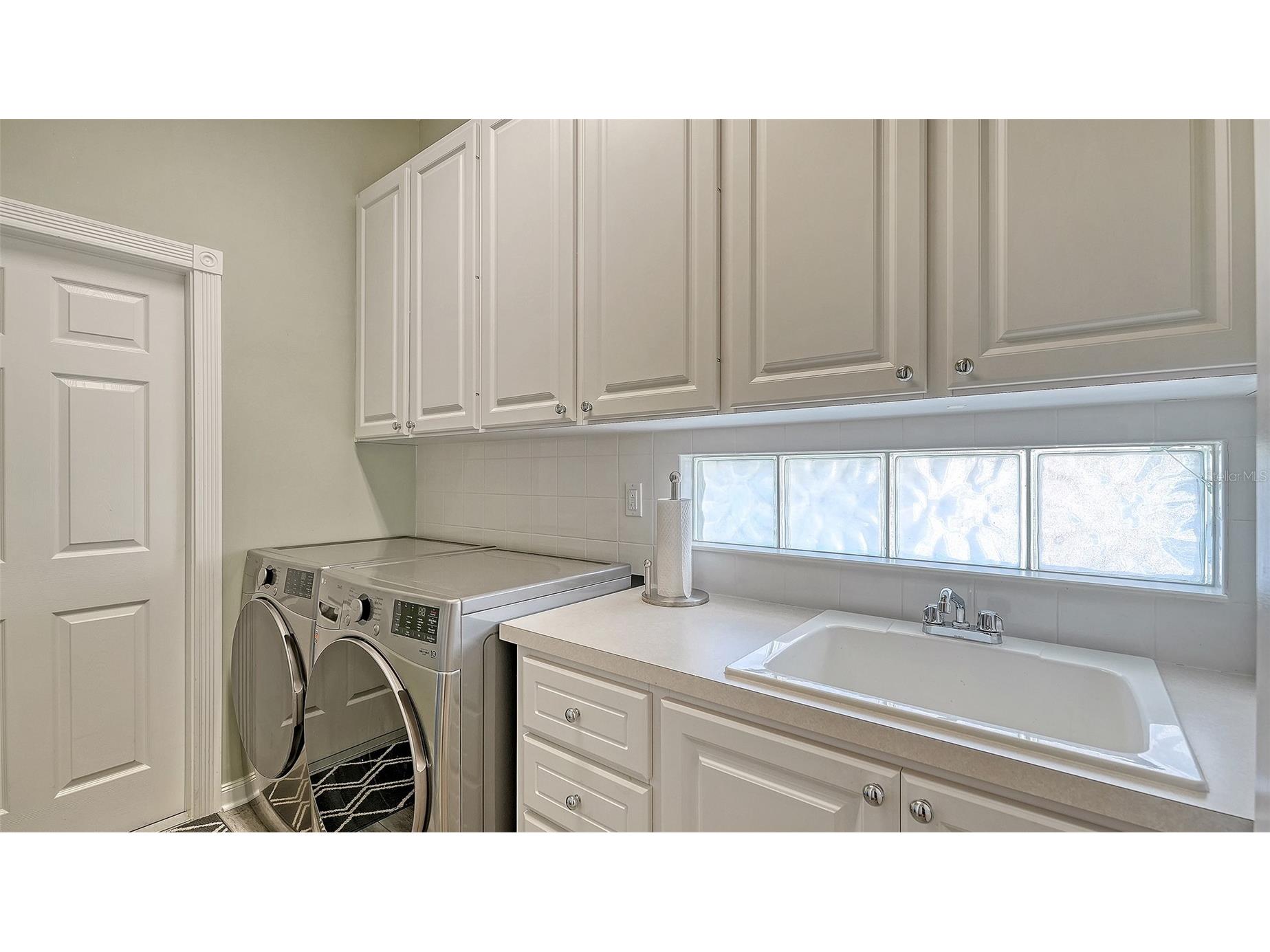 7681 Uliva Way Sarasota FL 34238 A4676986 image35