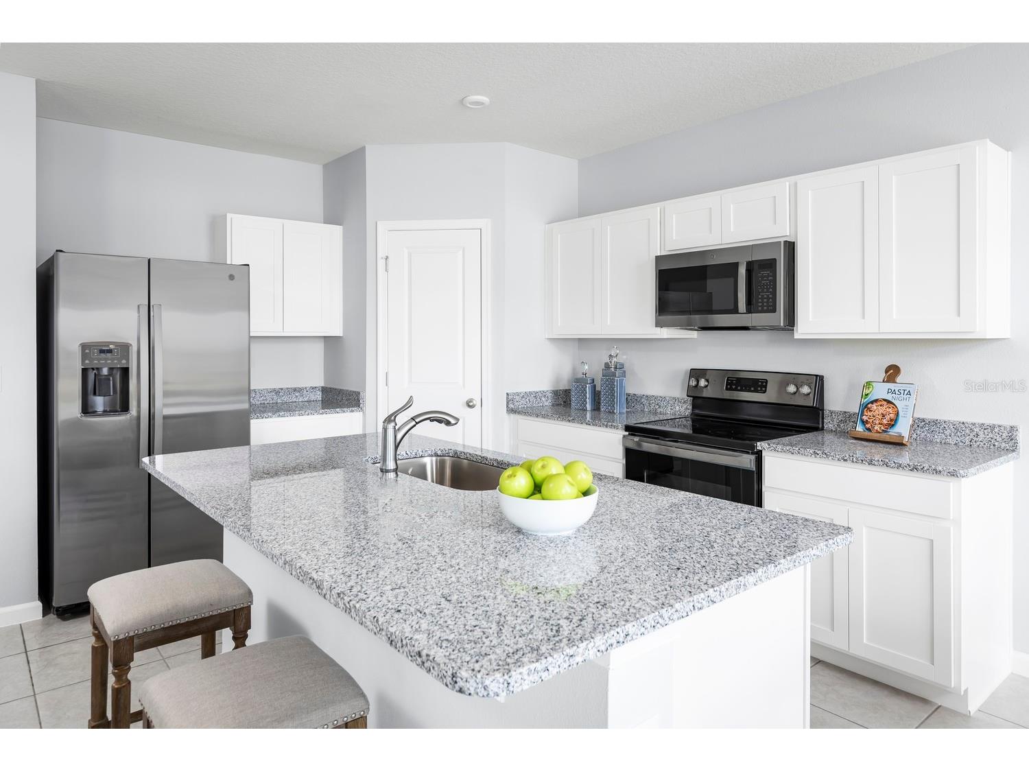 7682 SE 114th Street Belleview FL 34420 W7885533 image7