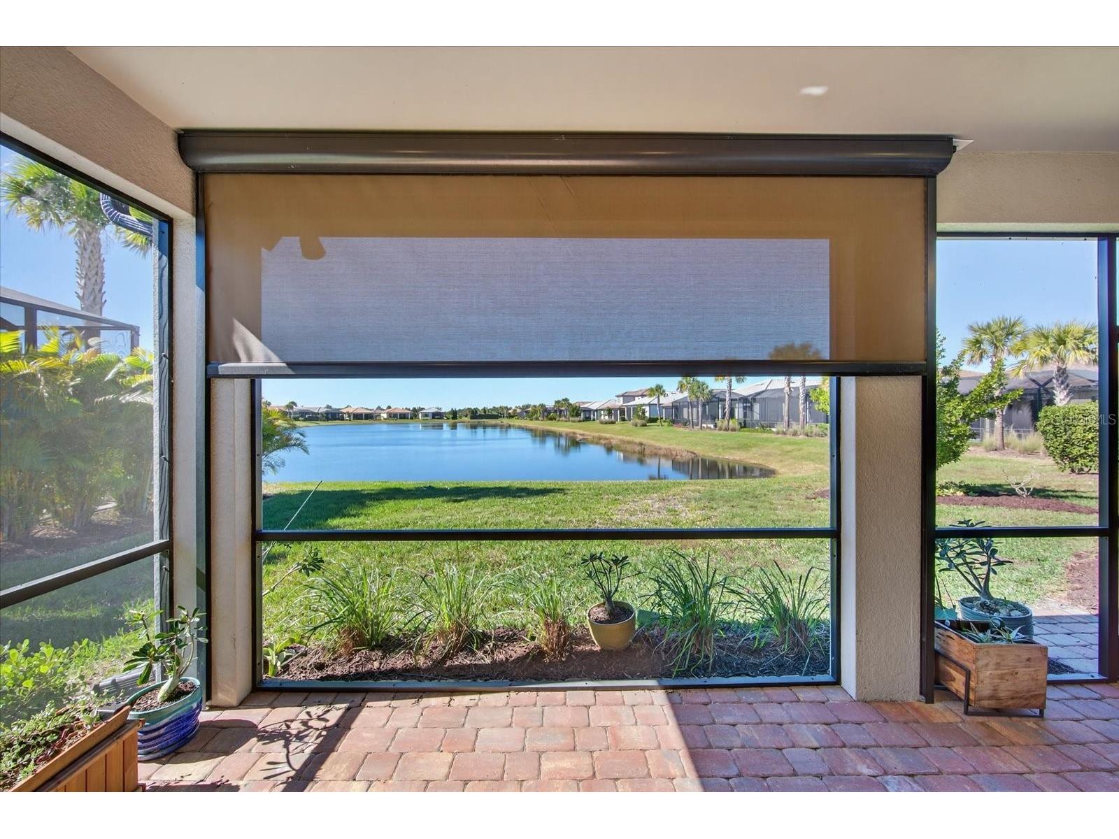 7683 Summerland Cove Lakewood Ranch FL 34202 A4678686 image56