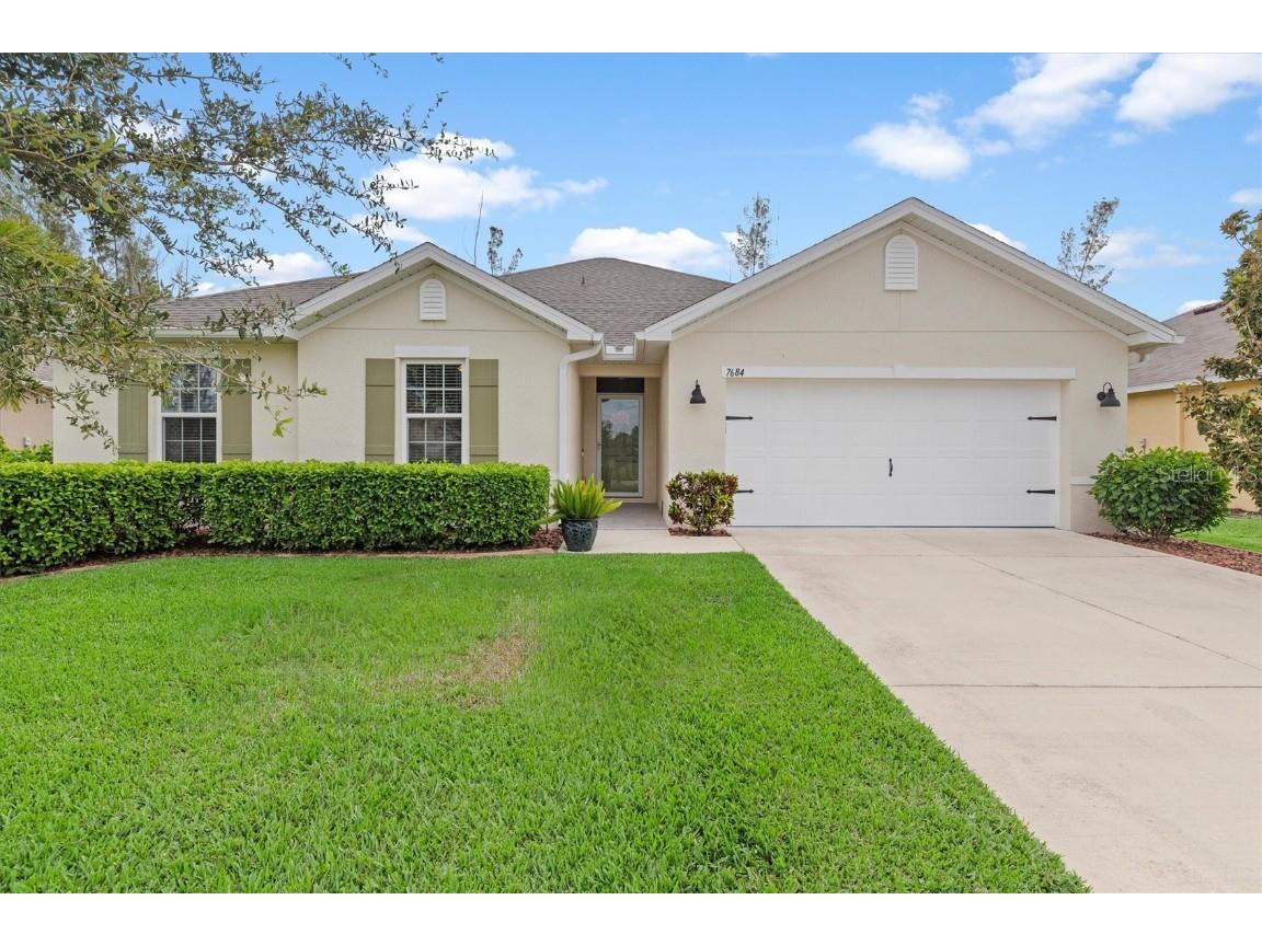 7684 Mikasa Drive Punta Gorda FL 33950 C7498329 image1