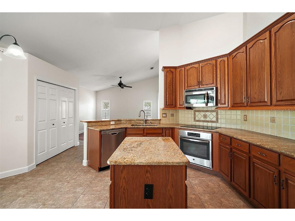 7685 Lake Angelina Drive Mount Dora FL 32757 G5100569 image7