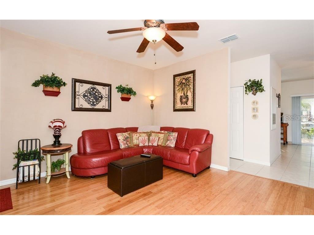 7685 Plantation Circle #B University Park FL 34201 A4614520 image4