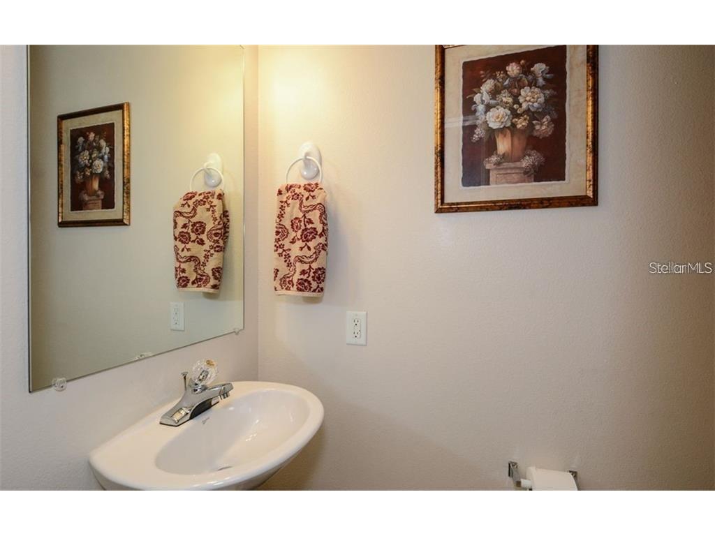 7685 Plantation Circle #B University Park FL 34201 A4646988 image5