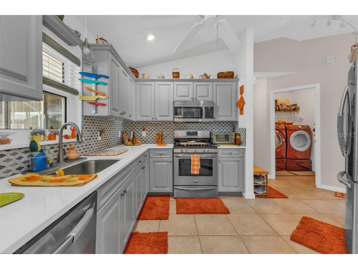 7685 Rockwell Avenue North Port FL 34291 C7516184 image2