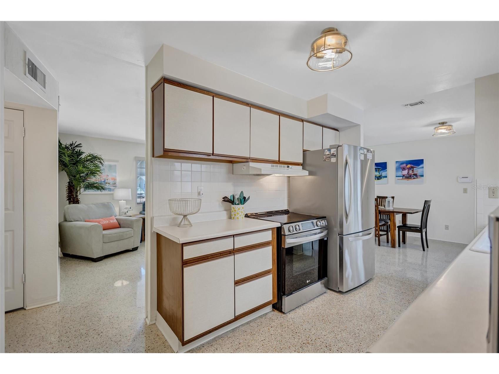 7687 117th Street Seminole FL 33772 G5113677 image13