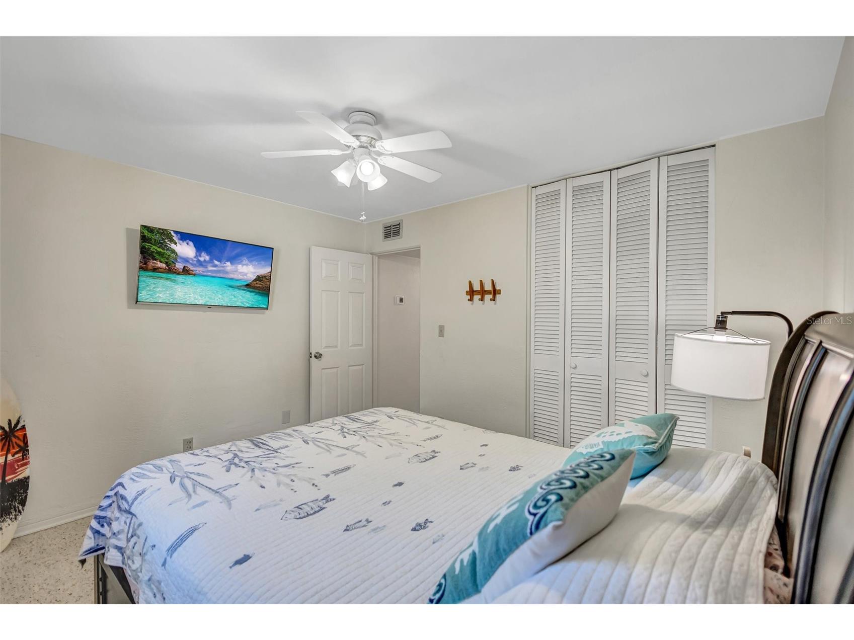 7687 117th Street Seminole FL 33772 G5113677 image32