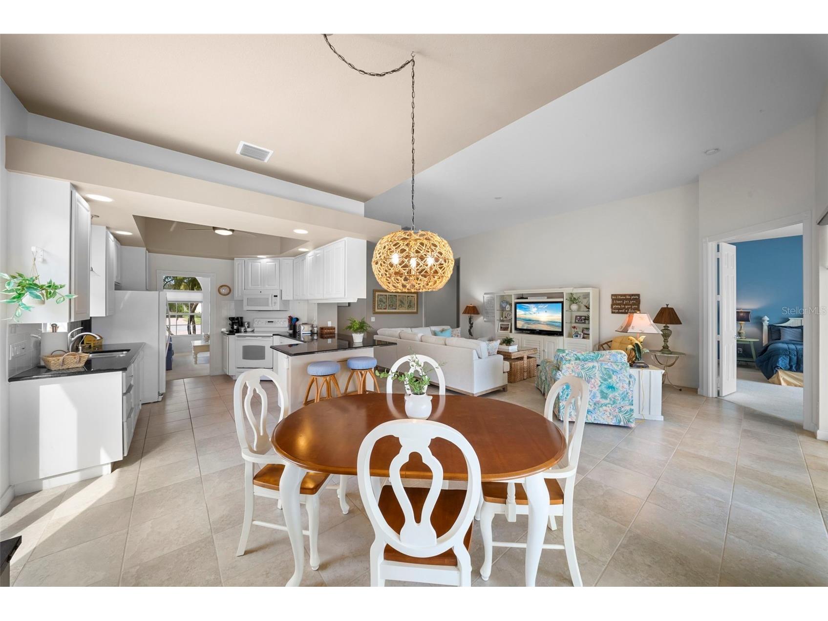 7687 Uliva Way Sarasota FL 34238 A4689543 image8