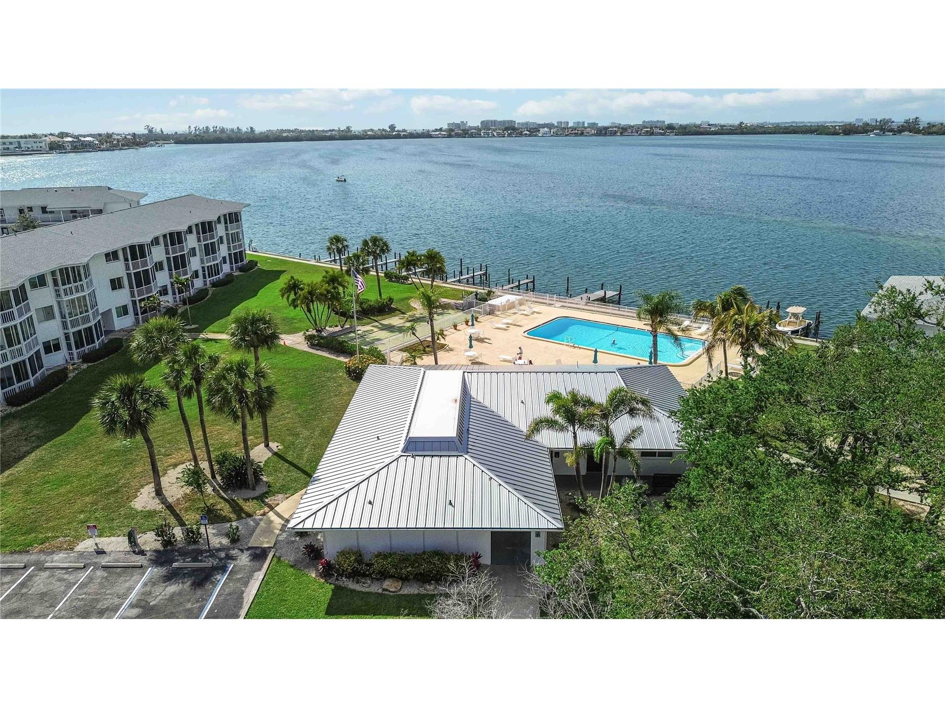 769 John Ringling Boulevard #2 Sarasota FL 34236 - SARASOTA BAY A4688633 image4