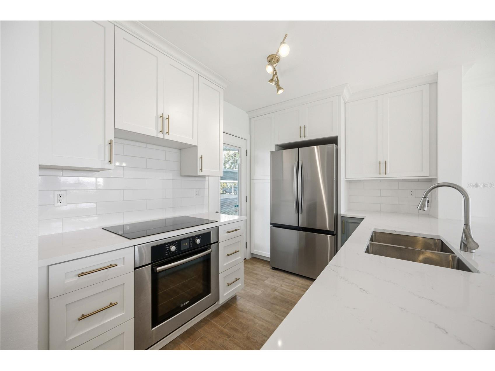 769 John Ringling Boulevard #2 Sarasota FL 34236 - SARASOTA BAY A4688633 image8