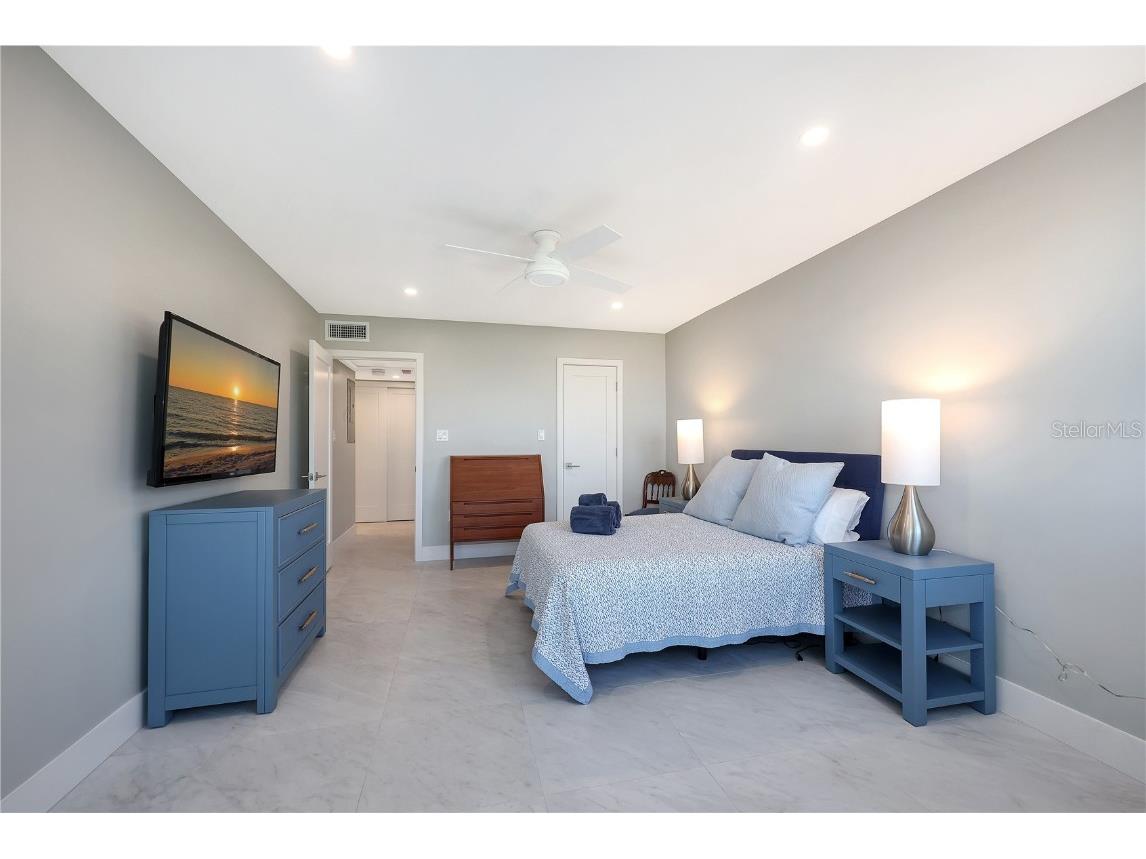 769 John Ringling Boulevard #3 Sarasota FL 34236 - SARASOTA BAY A4664887 image10