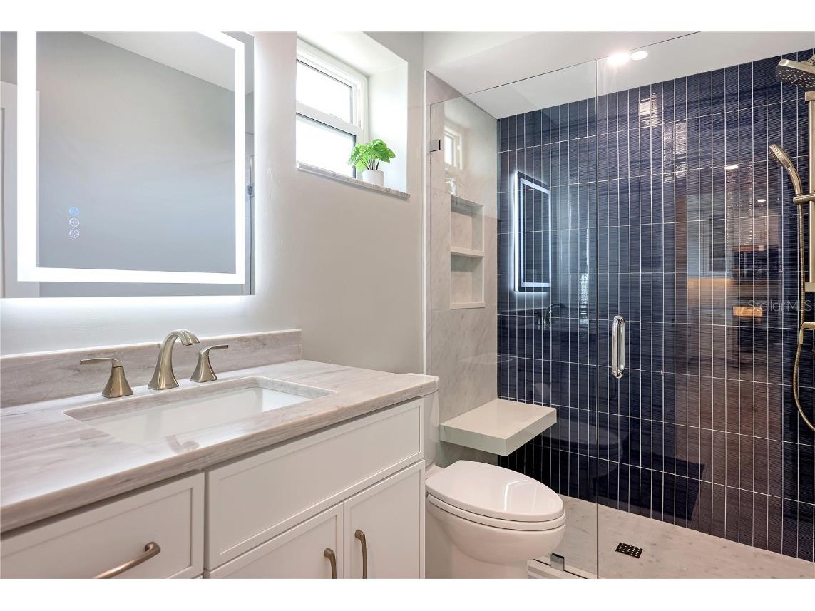 769 John Ringling Boulevard #3 Sarasota FL 34236 - SARASOTA BAY A4664887 image15