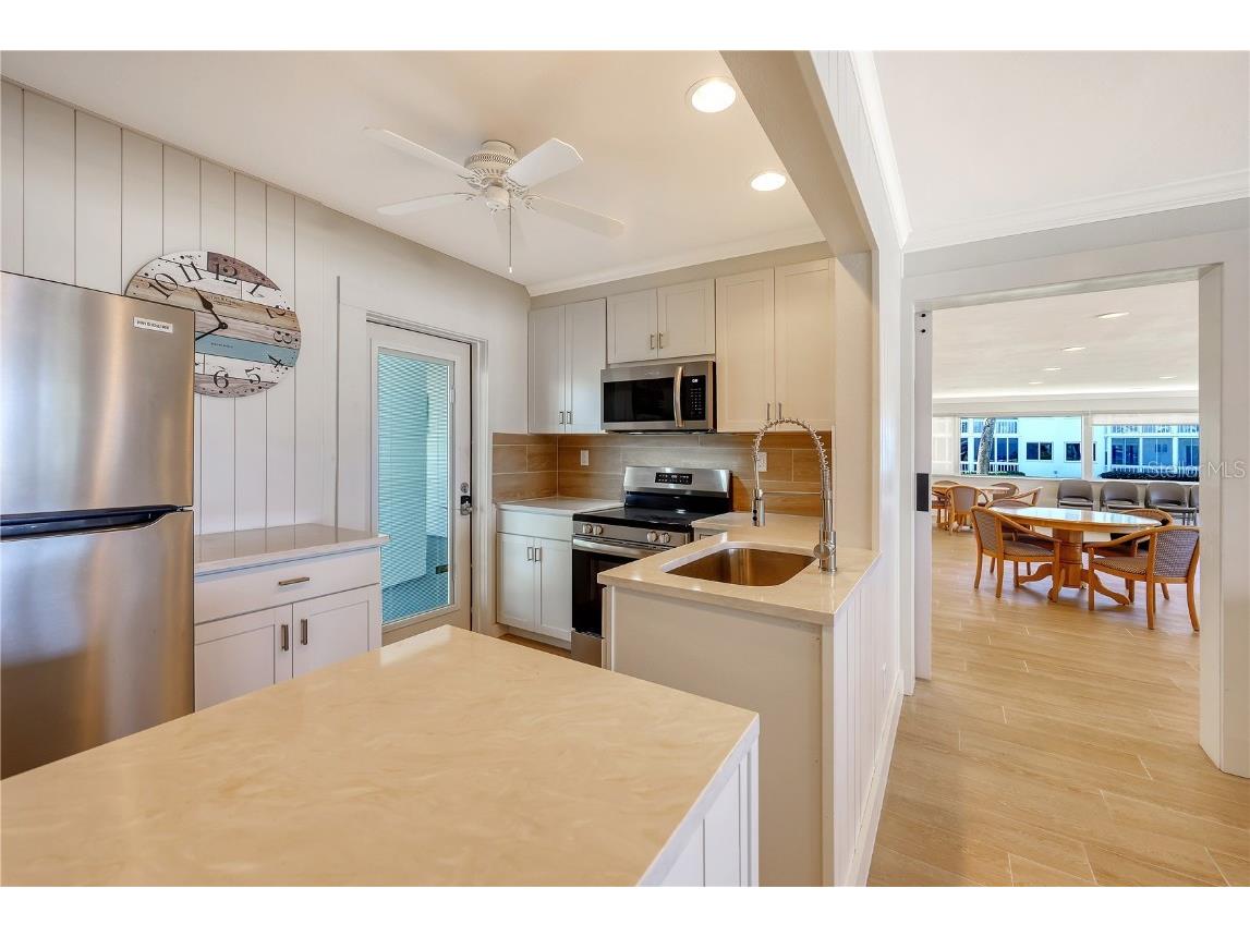 769 John Ringling Boulevard #3 Sarasota FL 34236 - SARASOTA BAY A4664887 image20