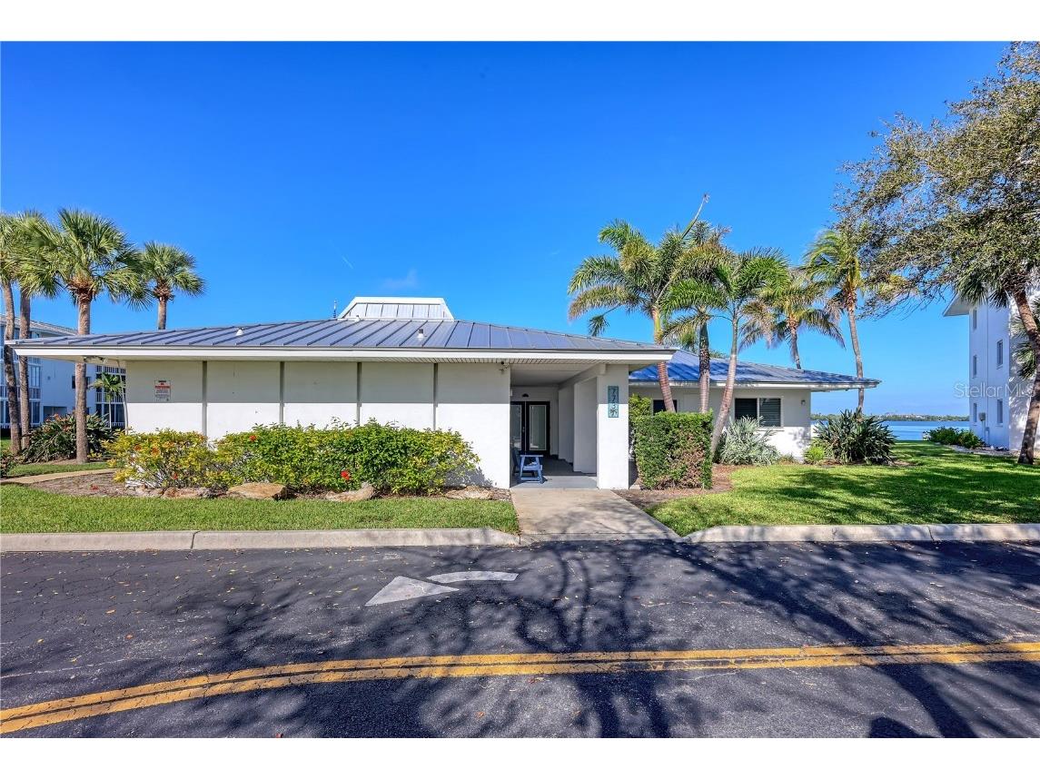 769 John Ringling Boulevard #3 Sarasota FL 34236 - SARASOTA BAY A4664887 image4